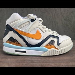Nike Air Tech Challenge Kumquat Size 12